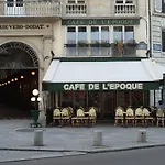 Chambre D Hote : Louvre Elegant Apt Suite