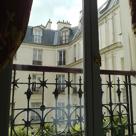 Bed & Breakfast Chambre D Hote : Louvre Elegant Apt Suite Paris