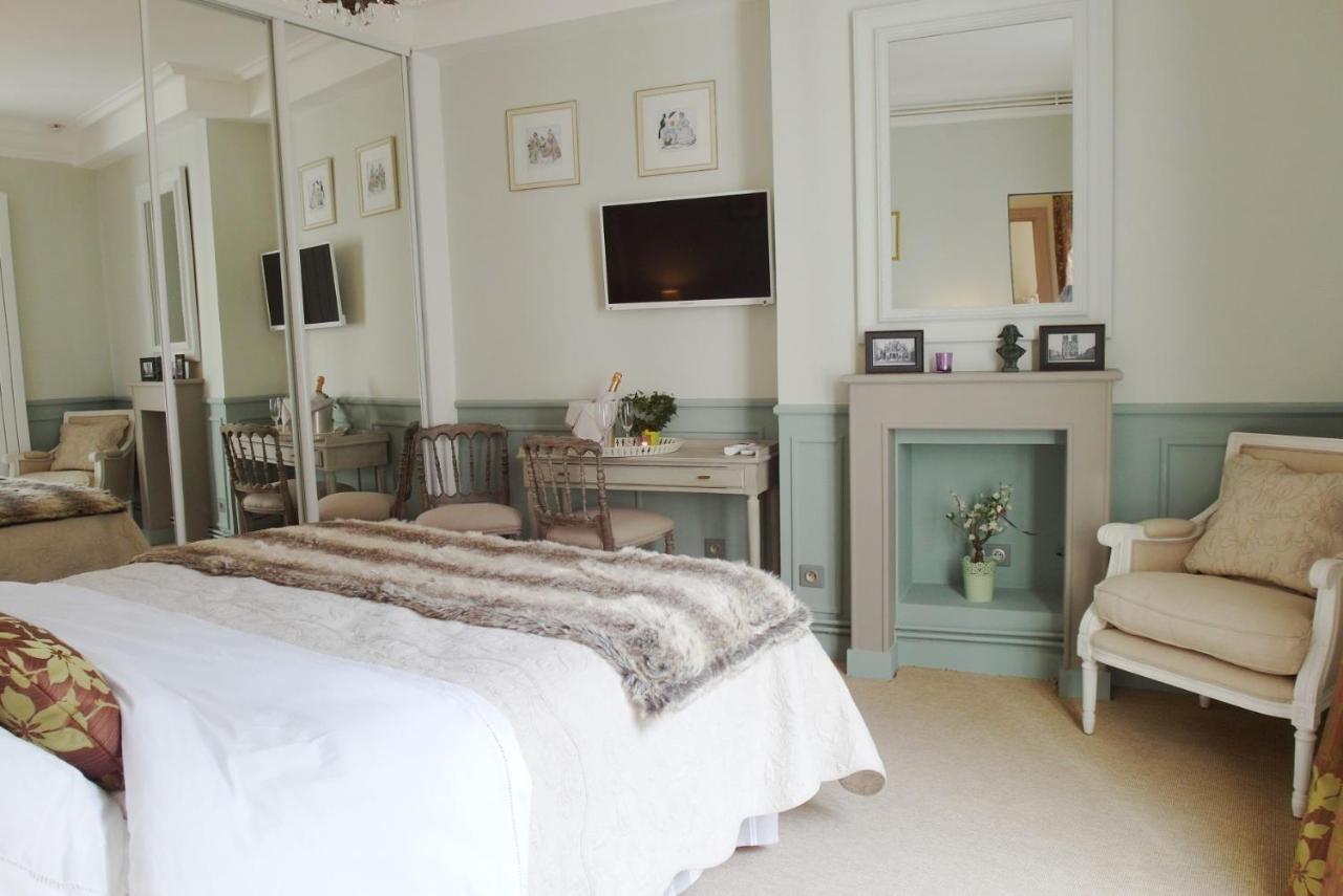 Bed & Breakfast Chambre D Hote : Louvre Elegant Apt Suite Paris