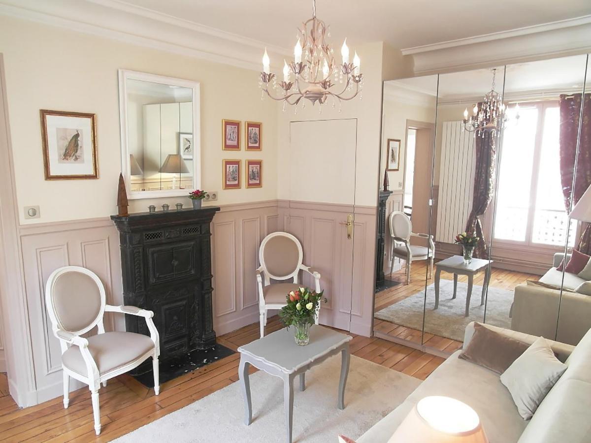 Bed & Breakfast Chambre D Hote : Louvre Elegant Apt Suite Paris